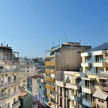 Daire Bella Center, Parking Selanik